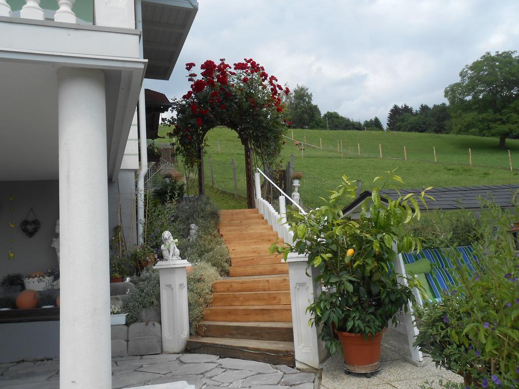 Semriach Privatzimmer Haus Gschweitl מראה חיצוני תמונה