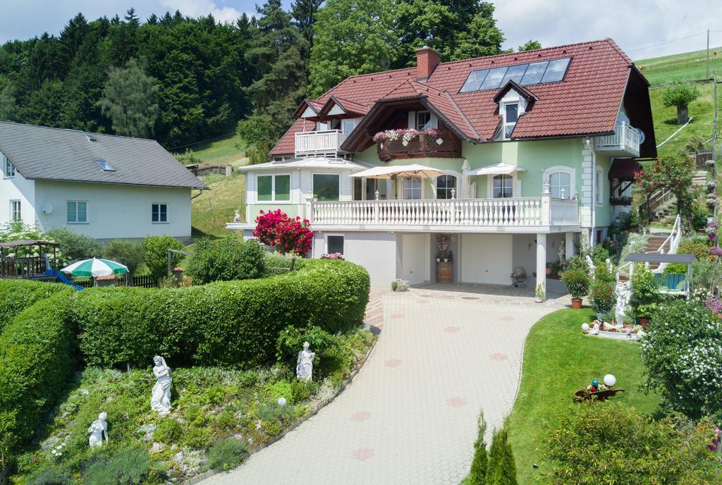 Semriach Privatzimmer Haus Gschweitl מראה חיצוני תמונה